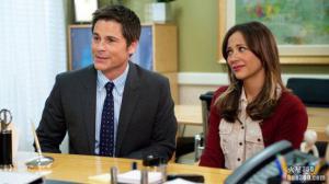 Rob Lowe, Rashida Jones将离开《公园与游憩 Parks and Recreation》