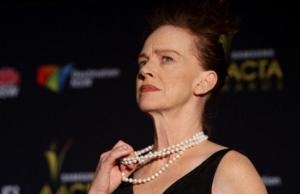 《24小时》迎来Judy Davis